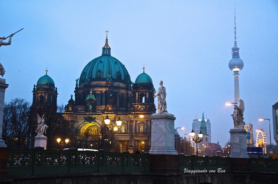 Berliner Dom e Fernshturn un meraviglioso connubio