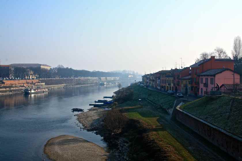 Borgo Ticino scorcio dal Ponte Coperto